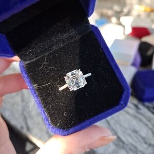 Elegant Asscher Cut Ring